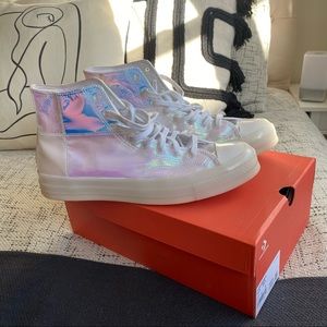 Iridescent converse unisex